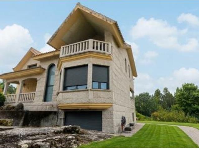 Chalet en venta en O Polvorín, Vigo
