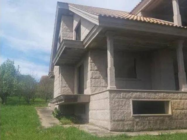 Chalet en venta en Moledo, Vigo