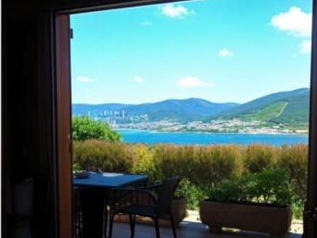 Chalet en venta en Teis, Vigo