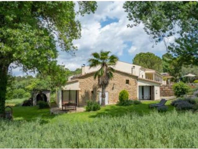 Chalet en venta en Pla de l'Estany, Catalunya