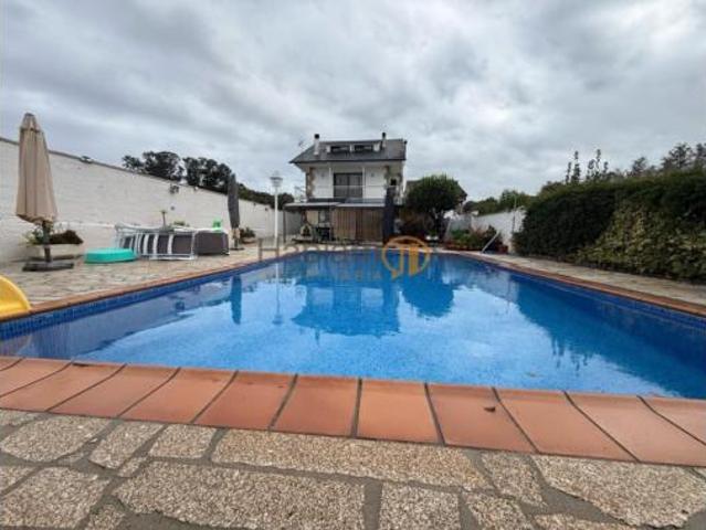 Chalet en venta en Vilagarcía de Arousa, O Salnés