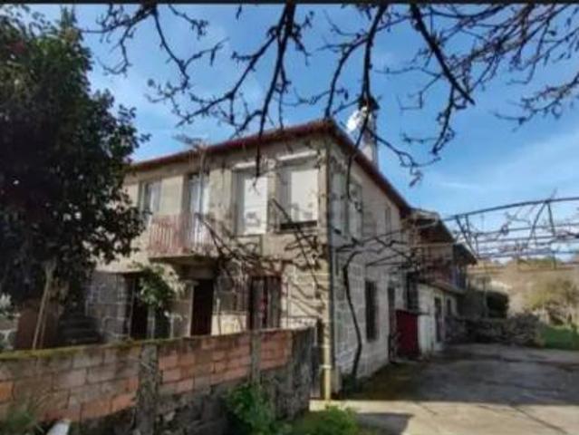 Chalet en venta en Vilamarín, Ourense