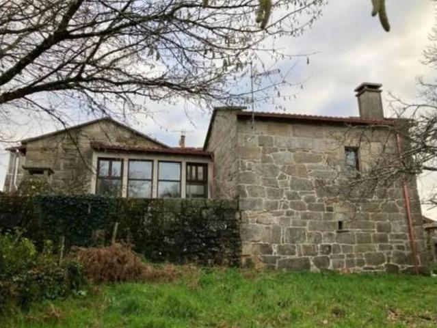 Chalet en venta en Vilamarín, Ourense