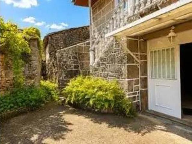 Chalet en venta en Vilamarín, Ourense