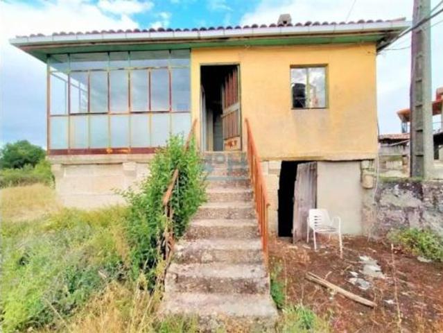 Chalet en venta en Vilamarín, Ourense