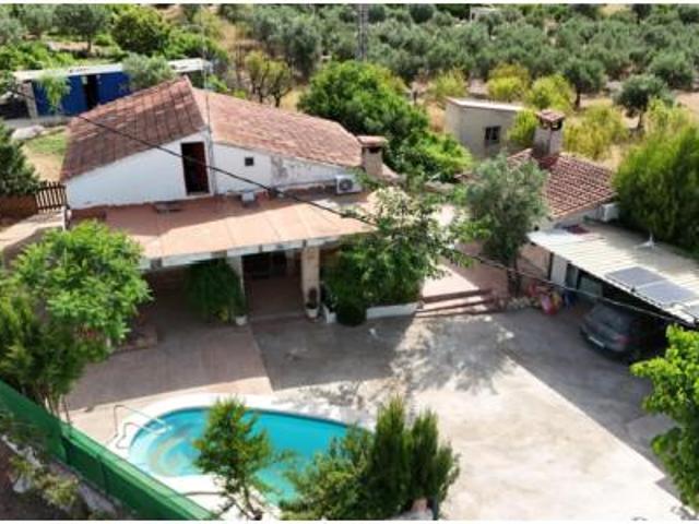 Chalet en venta en el Camp de Túria, Valencia