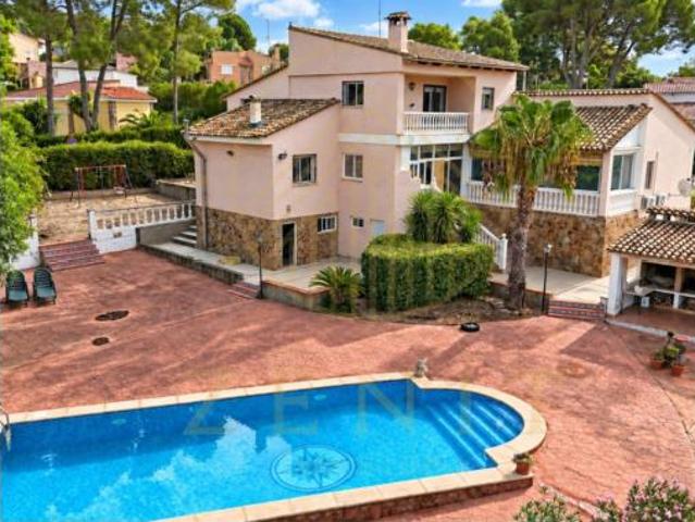 Chalet en venta en el Camp de Túria, Valencia