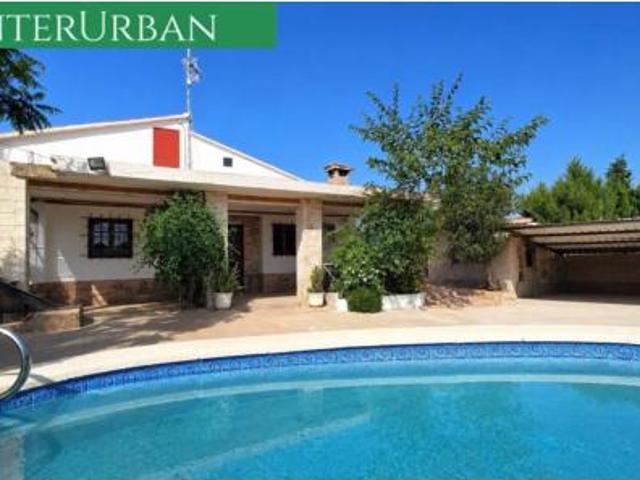 Chalet en venta en el Camp de Túria, Valencia