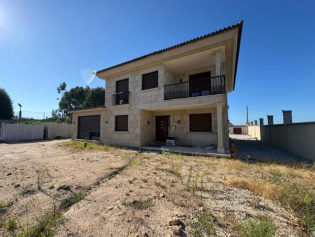 Chalet en venta en Vilanova de Arousa, O Salnés