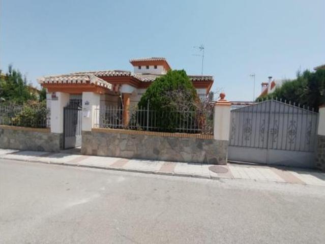 Chalet en venta en Comarca de la Vega de Granada, Andalucía