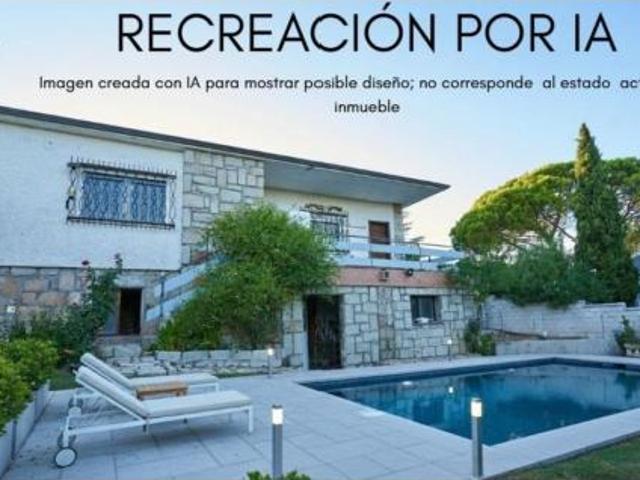 Chalet en venta en Villa Del Prado, Madrid