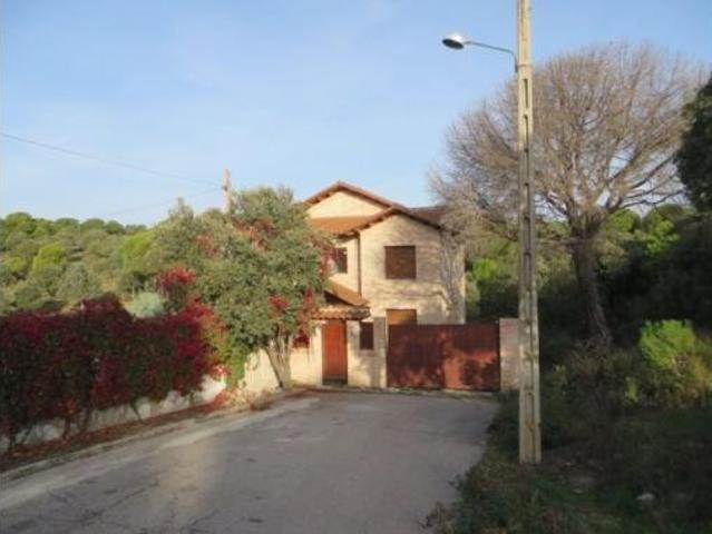 Chalet en venta en Villa Del Prado, Madrid