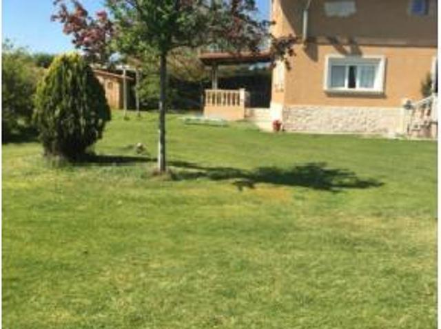 Chalet en venta en Villabáñez, Castilla y León