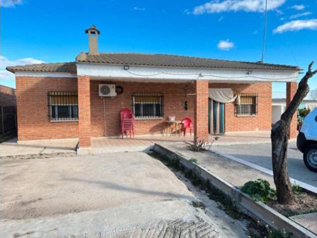 Chalet en venta en Villafranca De Los Caballeros, Castilla-La Mancha
