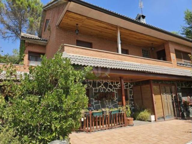 Chalet en venta en Valdeláguila - El Robledal - El Mirador, Villalbilla