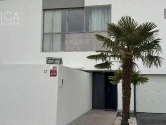 Chalet en venta en Los Páramos, Villamayor