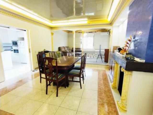 Chalet en venta en Villamediana De Iregua, La Rioja
