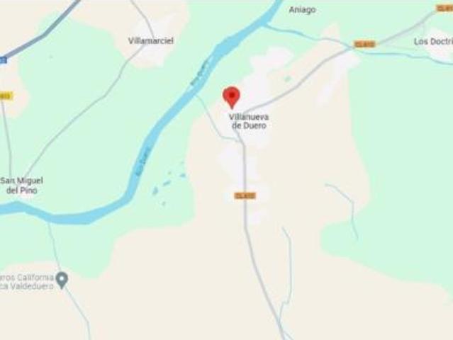 Chalet en venta en Villanueva De Duero, Valladolid