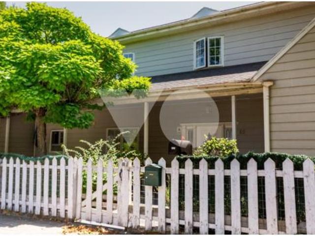 Villa en venta en Villanueva De La Cañada