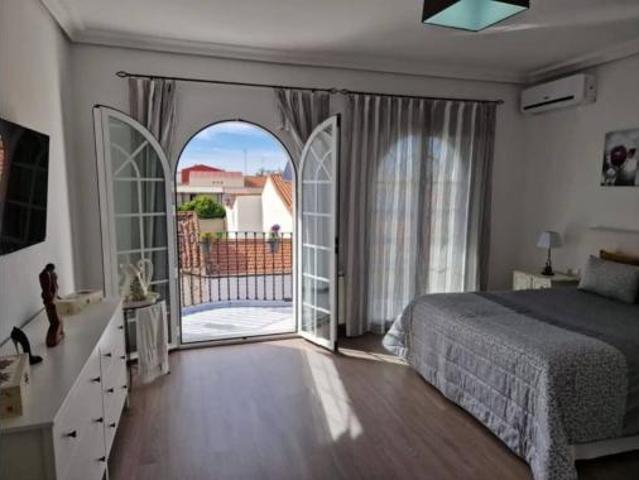 Chalet en venta en Villanueva De La Serena, Extremadura