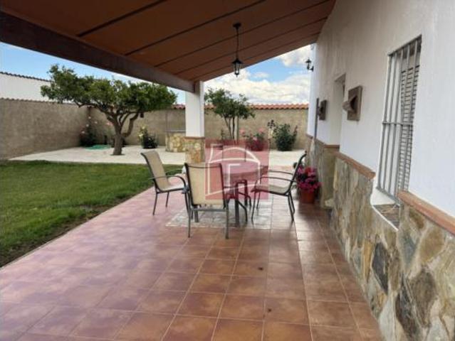 Chalet en venta en Villanueva De La Serena, Extremadura