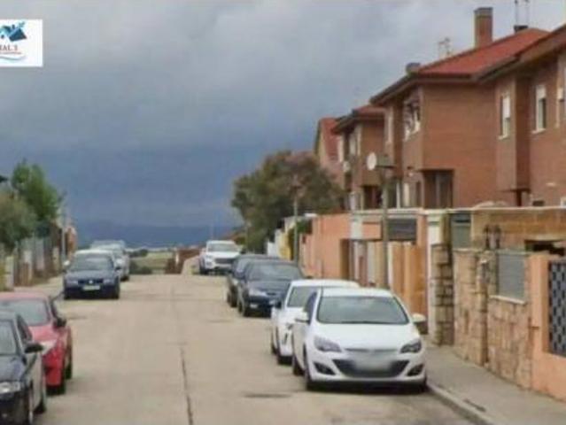 Chalet en venta en Villanueva De Perales, Madrid