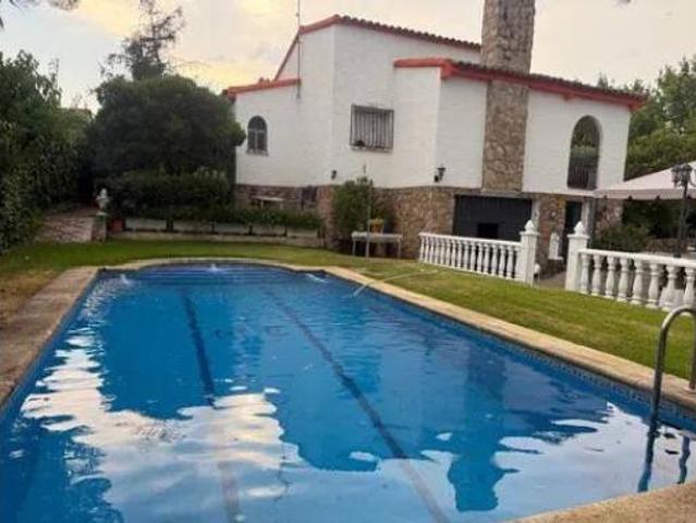 Chalet en venta en Villanueva Del Pardillo, Madrid