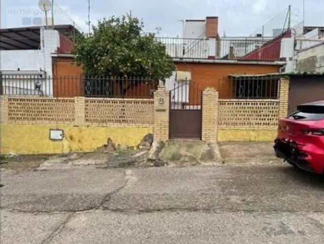 Chalet en venta en Villanueva Del Río Y Minas, Andalucía