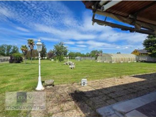 Chalet en venta en Villarrodrigo de las Regueras, Villaquilambre