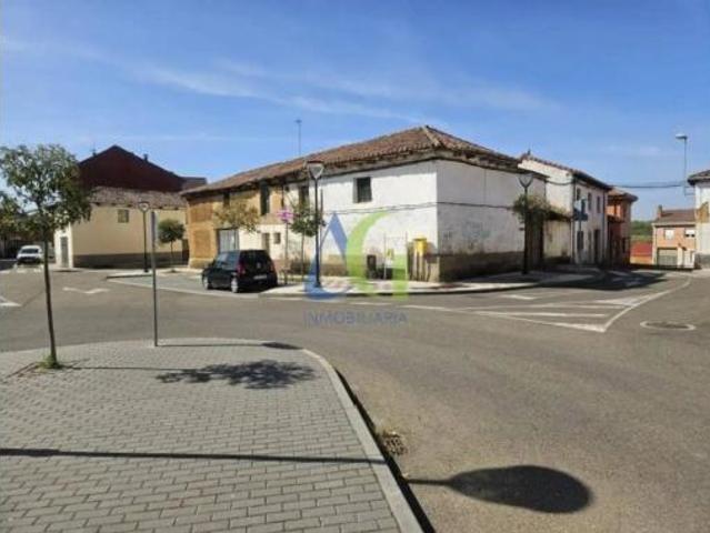 Chalet en venta en Villaquilambre, Castilla y León