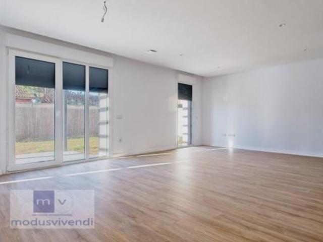 Chalet en venta en Villarrodrigo de las Regueras, Villaquilambre