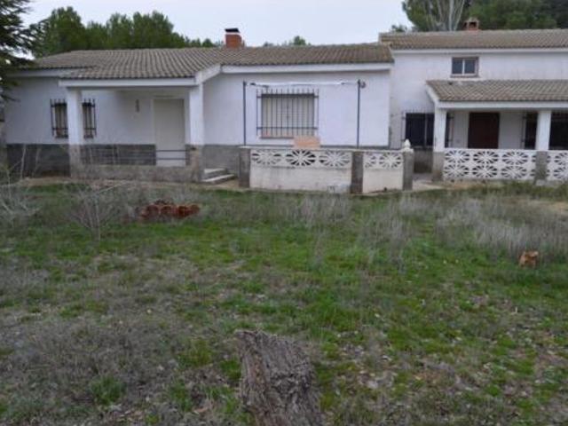 Chalet en venta en Villar De Cañas, Cuenca