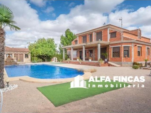Chalet en venta en Villarrobledo, Castilla-La Mancha