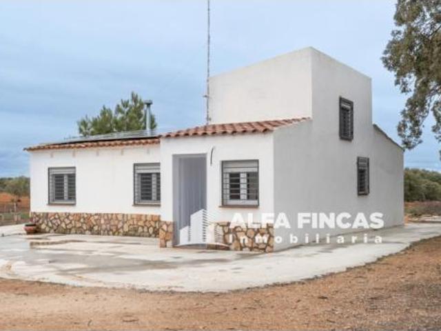 Chalet en venta en Villarrobledo, Castilla-La Mancha