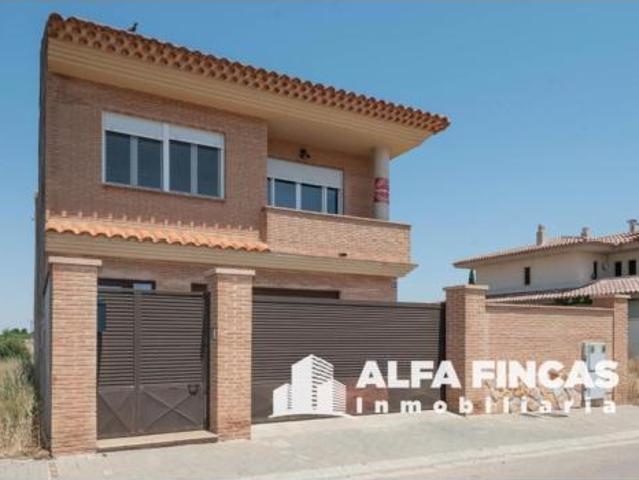 Chalet en venta en Villarrobledo, Castilla-La Mancha