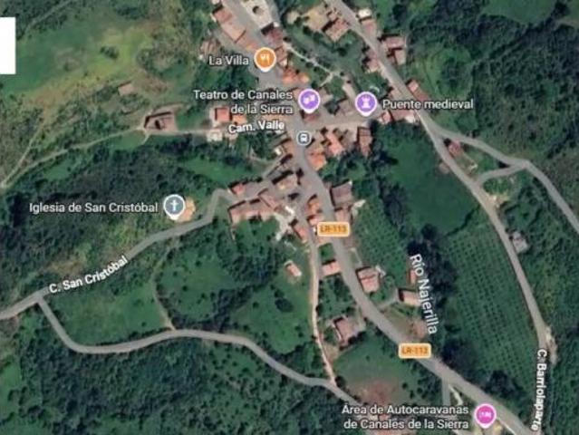 Chalet en venta en Villavelayo, La Rioja