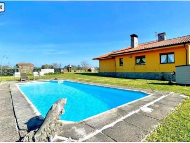 Chalet en venta en Villaviciosa, Asturias