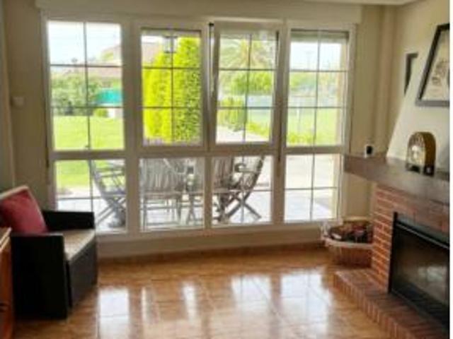 Chalet en venta en Villaviciosa, Asturias