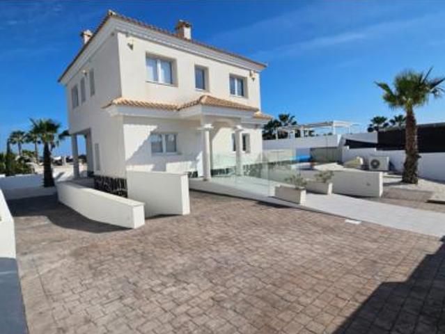 Chalet en venta en Villaviciosa, Asturias