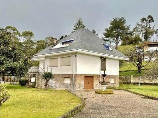 Chalet en venta en Villaviciosa, Asturias