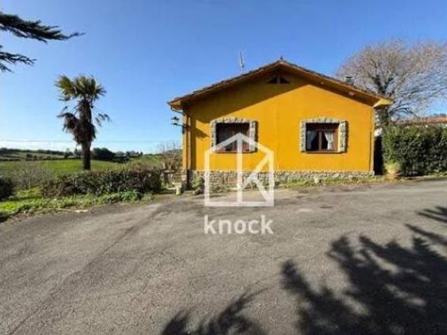 Chalet en venta en Villaviciosa, Asturias