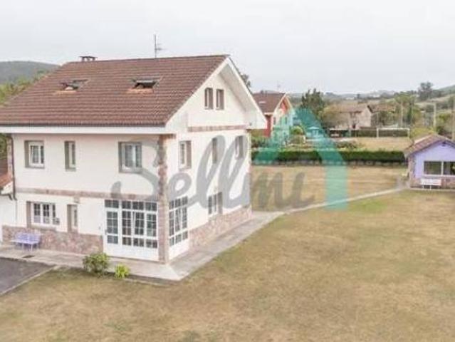 Chalet en venta en Villaviciosa, Asturias