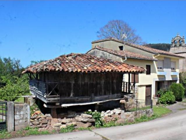 Chalet en venta en Priesca, Villaviciosa