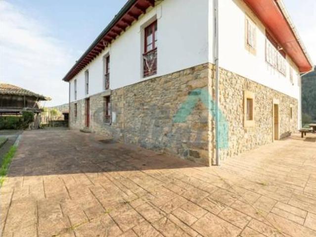 Chalet en venta en Villaviciosa, Asturias
