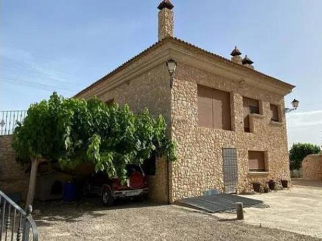 Chalet en venta en Las Virtudes, l'Alt Vinalopó / El Alto Vinalopó