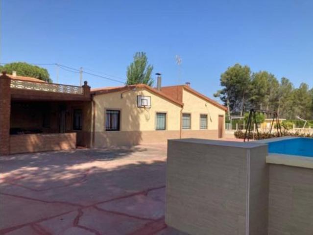 Chalet en venta en l'Alt Vinalopó / El Alto Vinalopó, Valencia