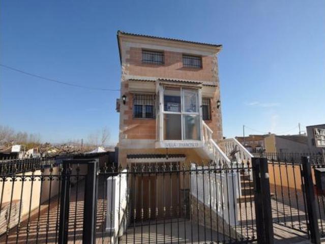 Chalet en venta en Las Virtudes, l'Alt Vinalopó / El Alto Vinalopó