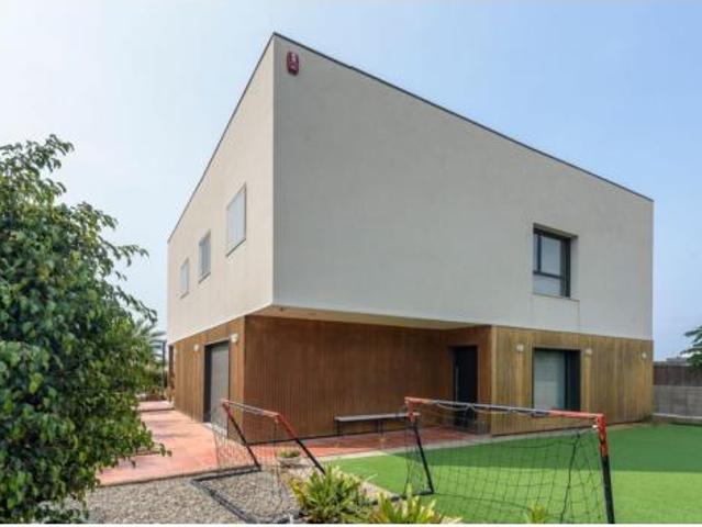 Chalet en venta en Vinyols I Els Arcs