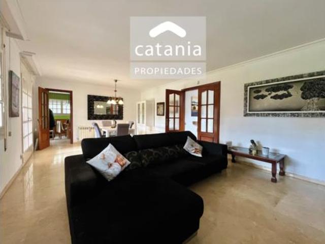 Villa en venta en Vinyols I Els Arcs