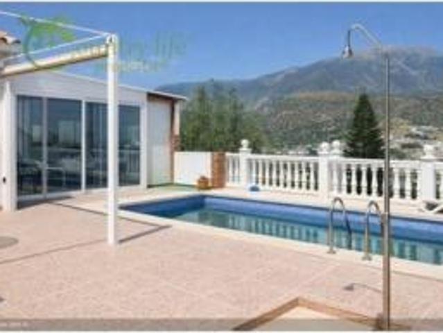 Chalet en venta en Vinuesa, Castilla y León